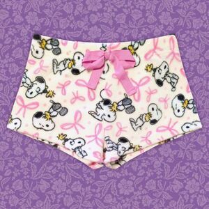 Peanuts Pink and Cream Plush Coquette Kidcore Mini Pajama Shorts | Size L